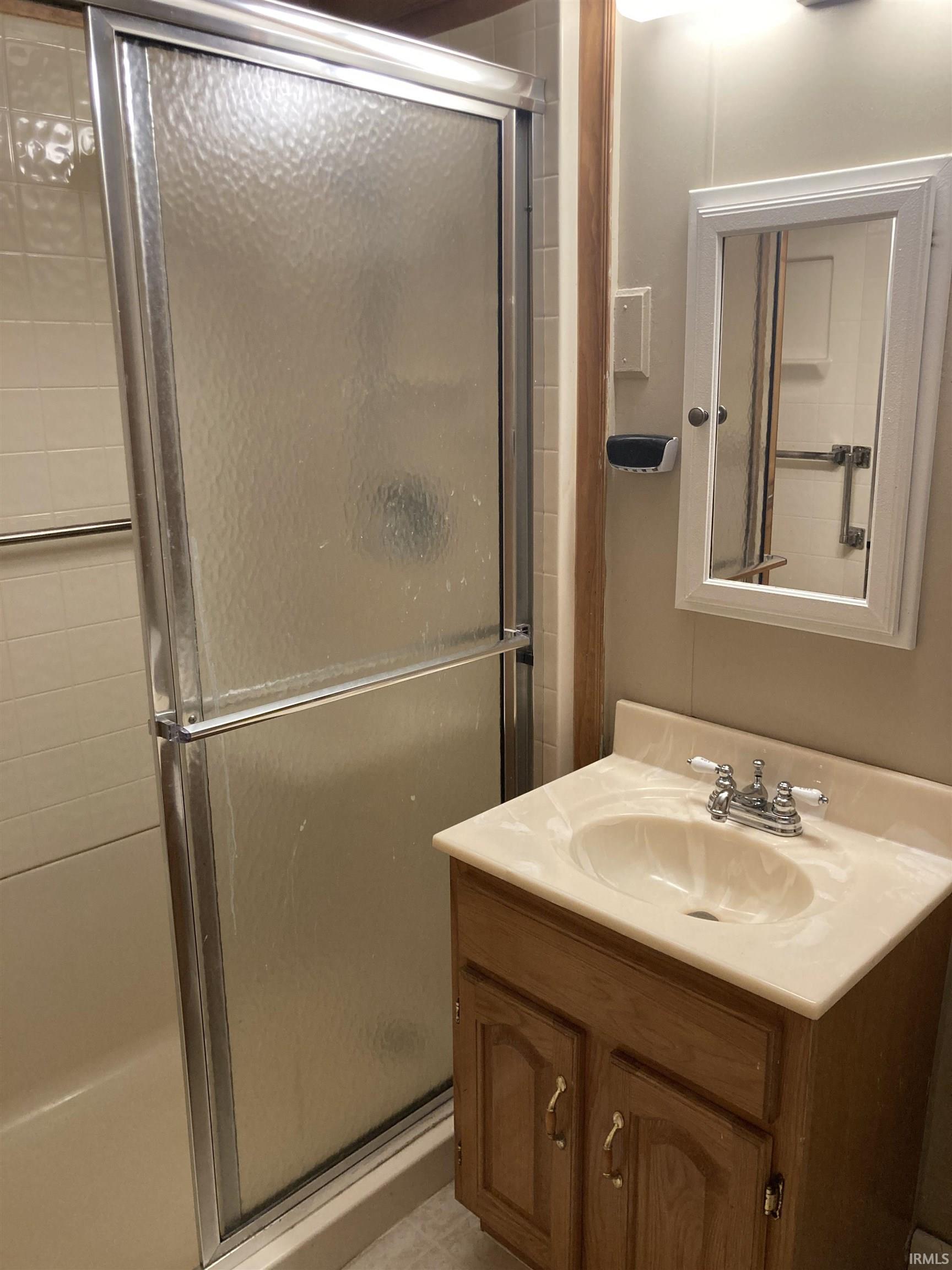 2414 South County Line Road Ossian, IN 46777 - Photo 22 of 35