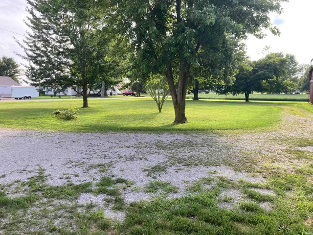 $207,000 | 2414 South County Line Road, Ossian, IN 46777