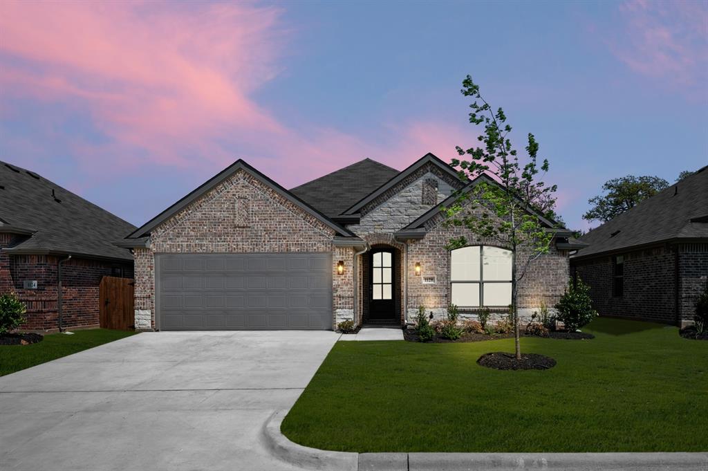 1128 Avery- Front-1
