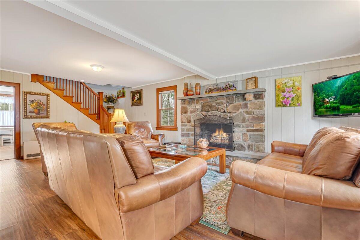253 Thomas Road Blakeslee, PA 18610 - Photo 20 of 67 Fireplace