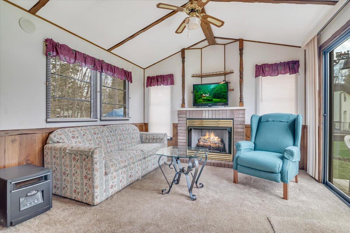 253 Thomas Road Blakeslee, PA 18610 - Photo 49 of 67 Interior
