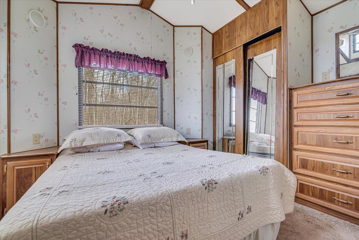 253 Thomas Road Blakeslee, PA 18610 - Photo 52 of 67 Bedroom in Trailer