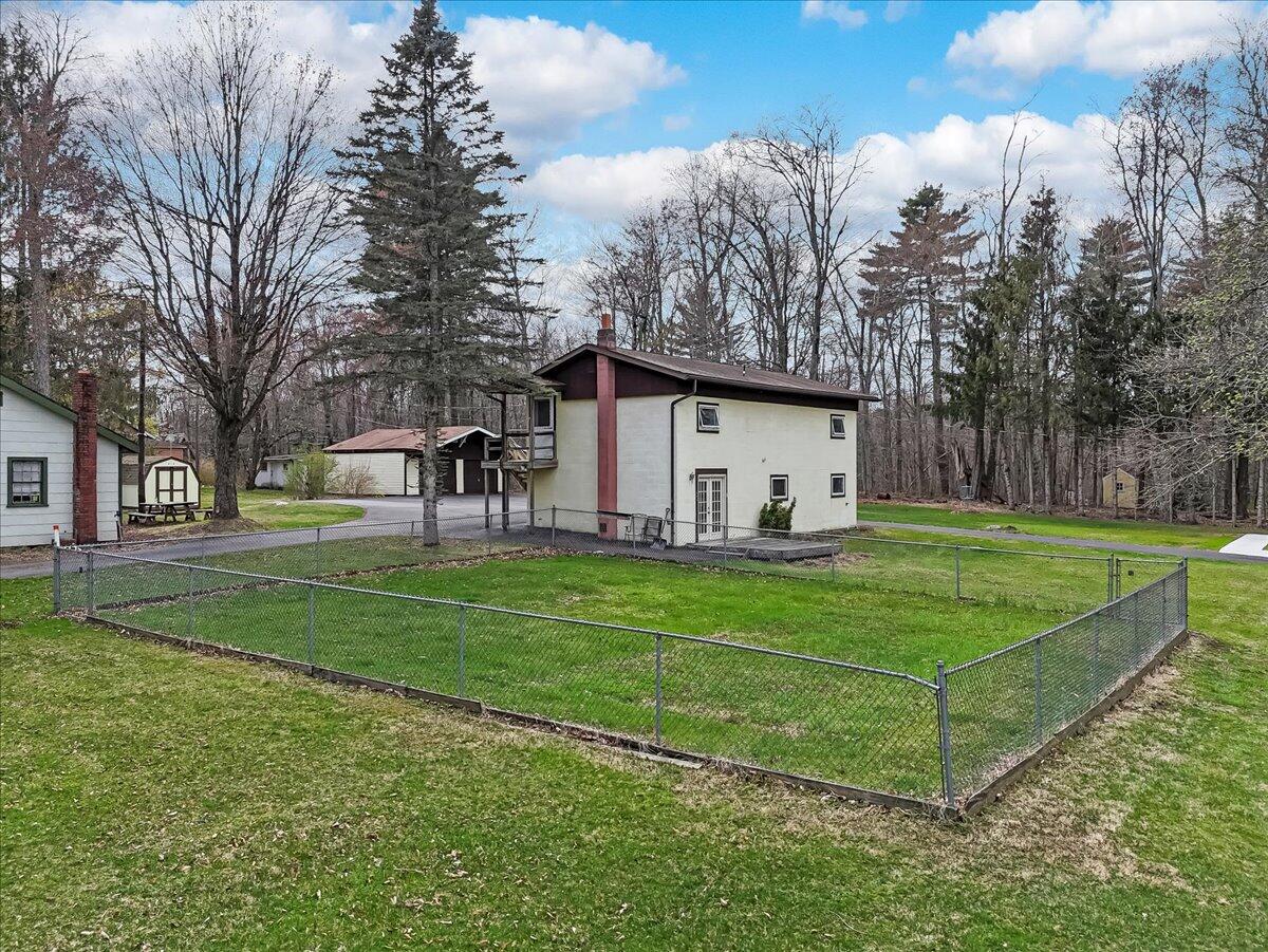 253 Thomas Road Blakeslee, PA 18610 - Photo 57 of 67 Yard