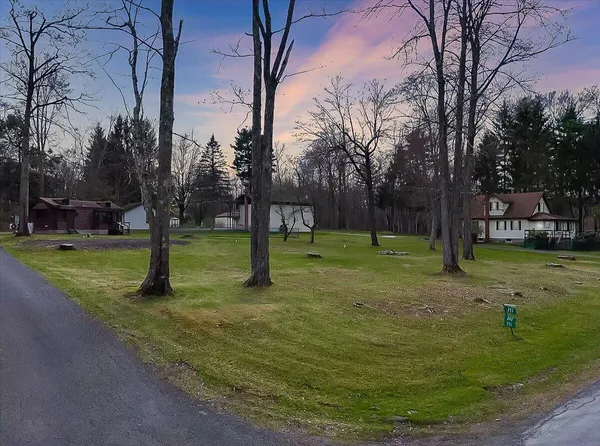 $479,000 | 253 Thomas Road, Blakeslee, PA 18610