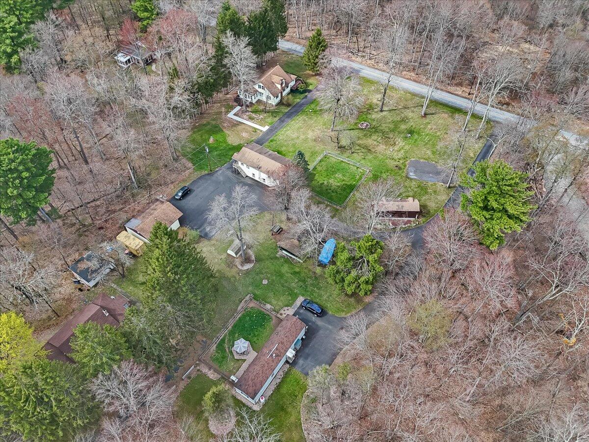 253 Thomas Road Blakeslee, PA 18610 - Photo 65 of 67 Drone View