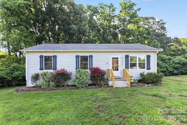 $325,000 | 18032 Barnhardt Road, Davidson, NC 28036