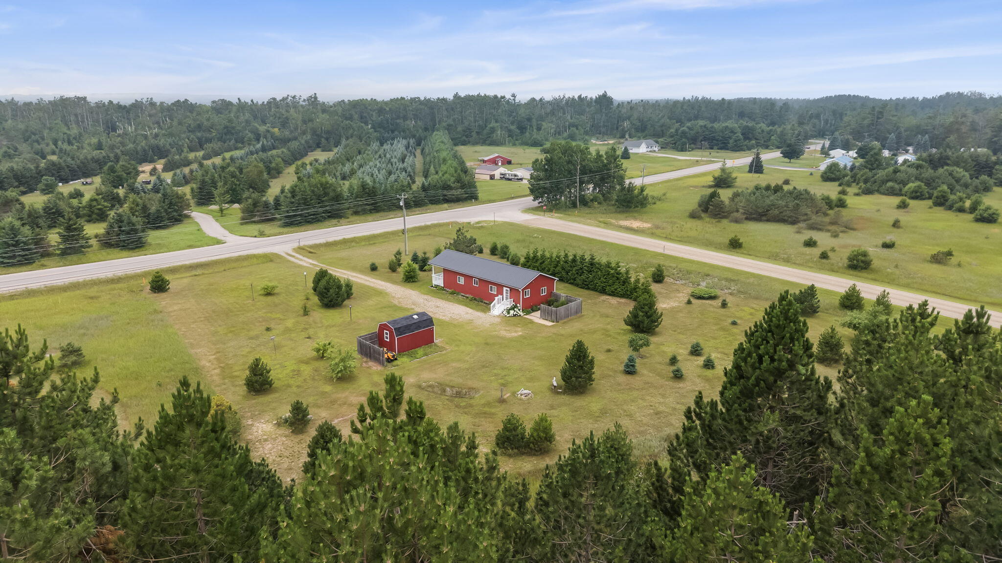 10280 North Black River Road Cheboygan, MI 49721 - Photo 32 of 41 Gallery Image 32