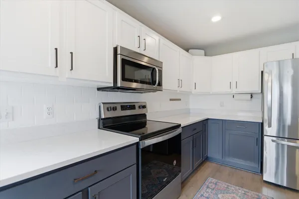 $400,000 | 2865 Barclay Way, Ann Arbor, MI 48105