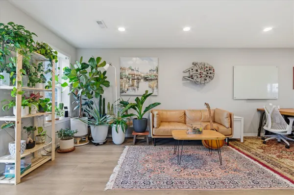 $400,000 | 2865 Barclay Way, Ann Arbor, MI 48105