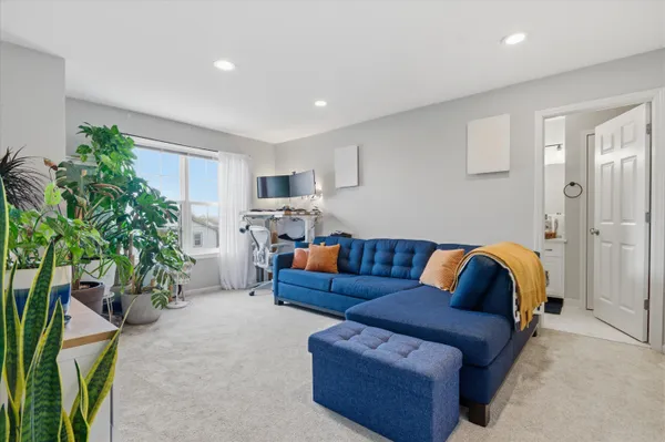 $400,000 | 2865 Barclay Way, Ann Arbor, MI 48105