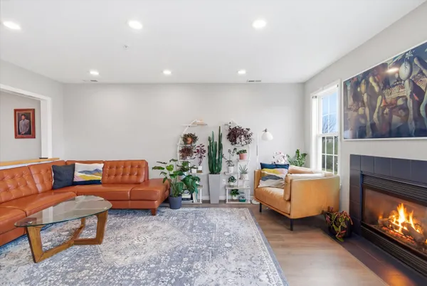 $400,000 | 2865 Barclay Way, Ann Arbor, MI 48105