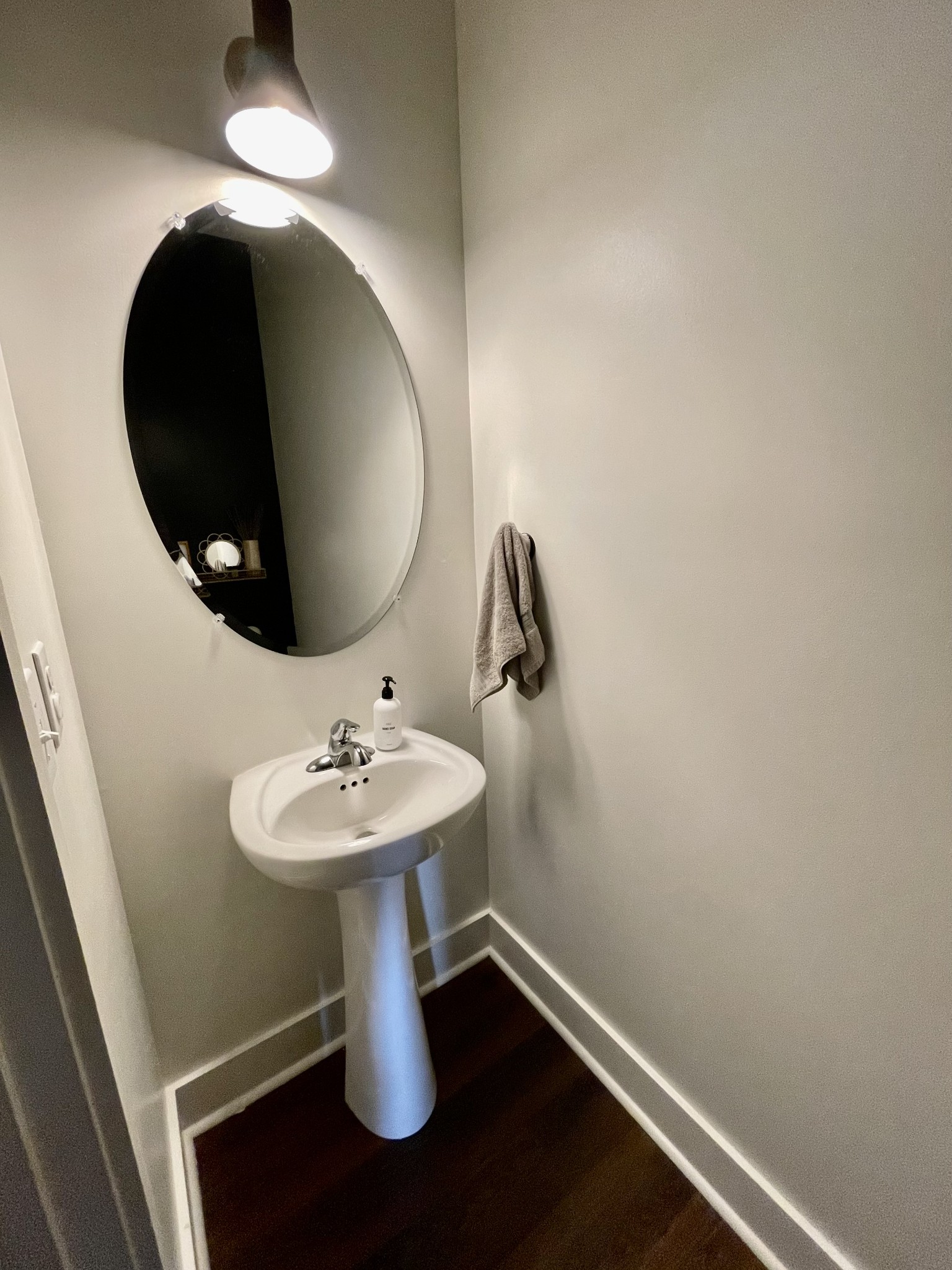 6052 Hillside Lane Spring Hill, TN 37174 - Photo 8 of 23 a bathroom with a sink and mirror