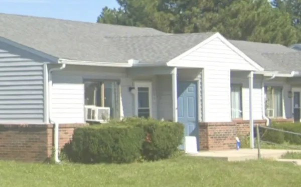 $906 | 307 Oxford Drive, Greenville, OH 45331