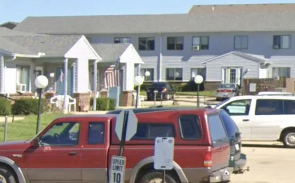 $906 | 307 Oxford Drive, Greenville, OH 45331