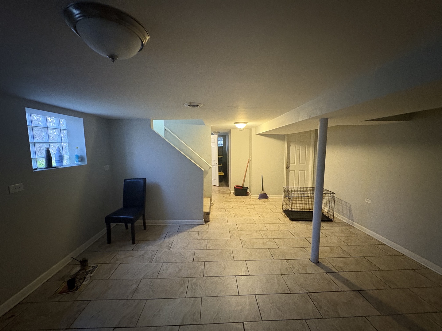 8118 South Spaulding Avenue Chicago, IL 60652 - Photo 8 of 13 a view of an entryway with a workspace