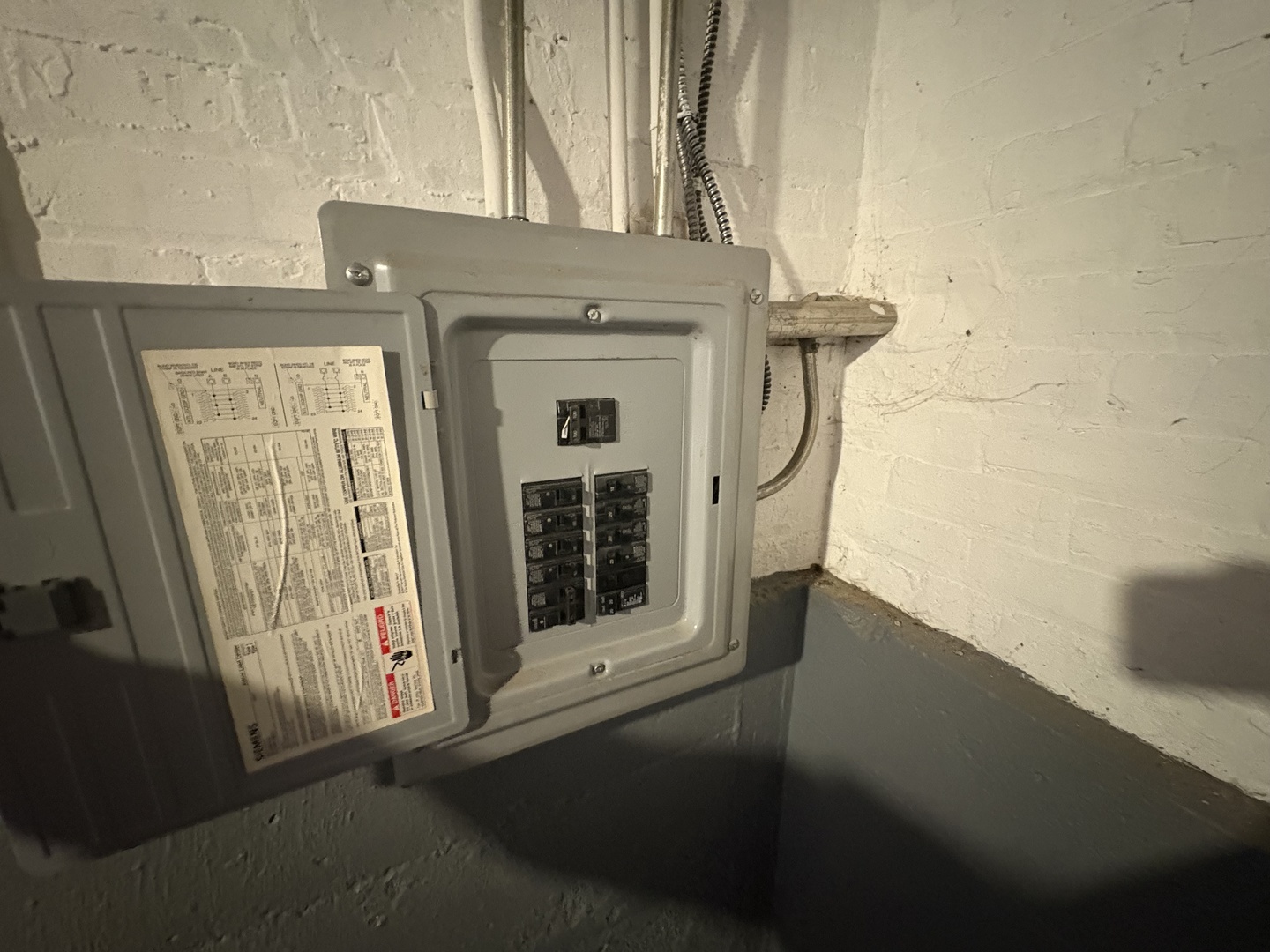 8118 South Spaulding Avenue Chicago, IL 60652 - Photo 10 of 13 a view of a door of the house