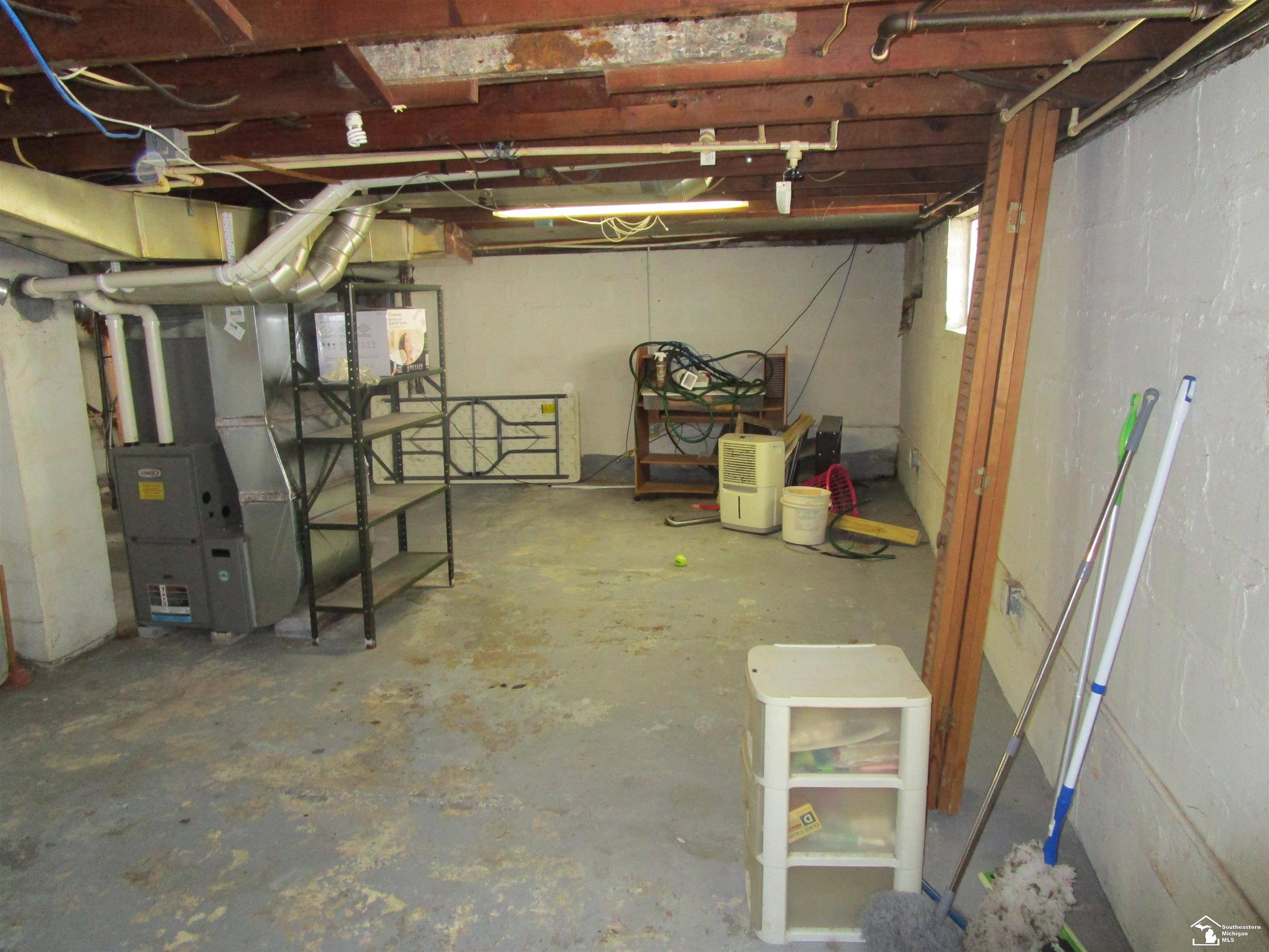 2342 Vivian Road Monroe, MI 48162 - Photo 20 of 32