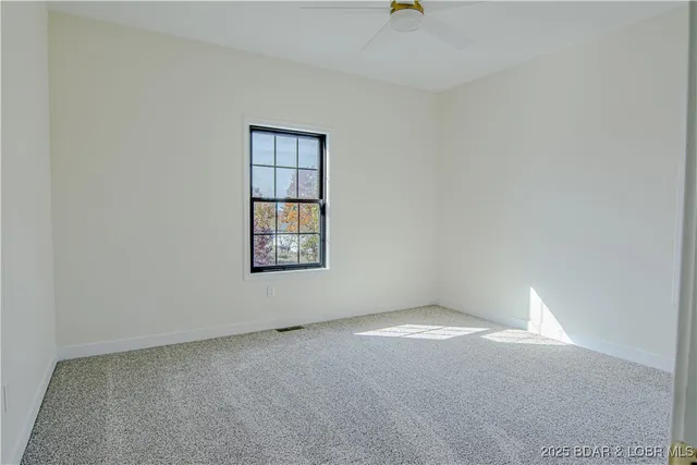 $459,990 | 18 Lady Bug Lane, Camdenton, MO 65020