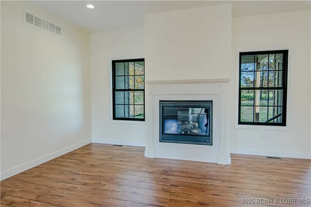 $459,990 | 18 Lady Bug Lane, Camdenton, MO 65020