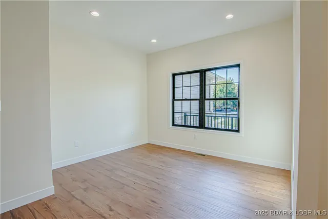 $459,990 | 18 Lady Bug Lane, Camdenton, MO 65020