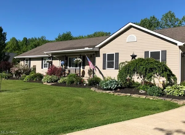 $455,000 | 10415 Penniman Drive, Chardon, OH 44024
