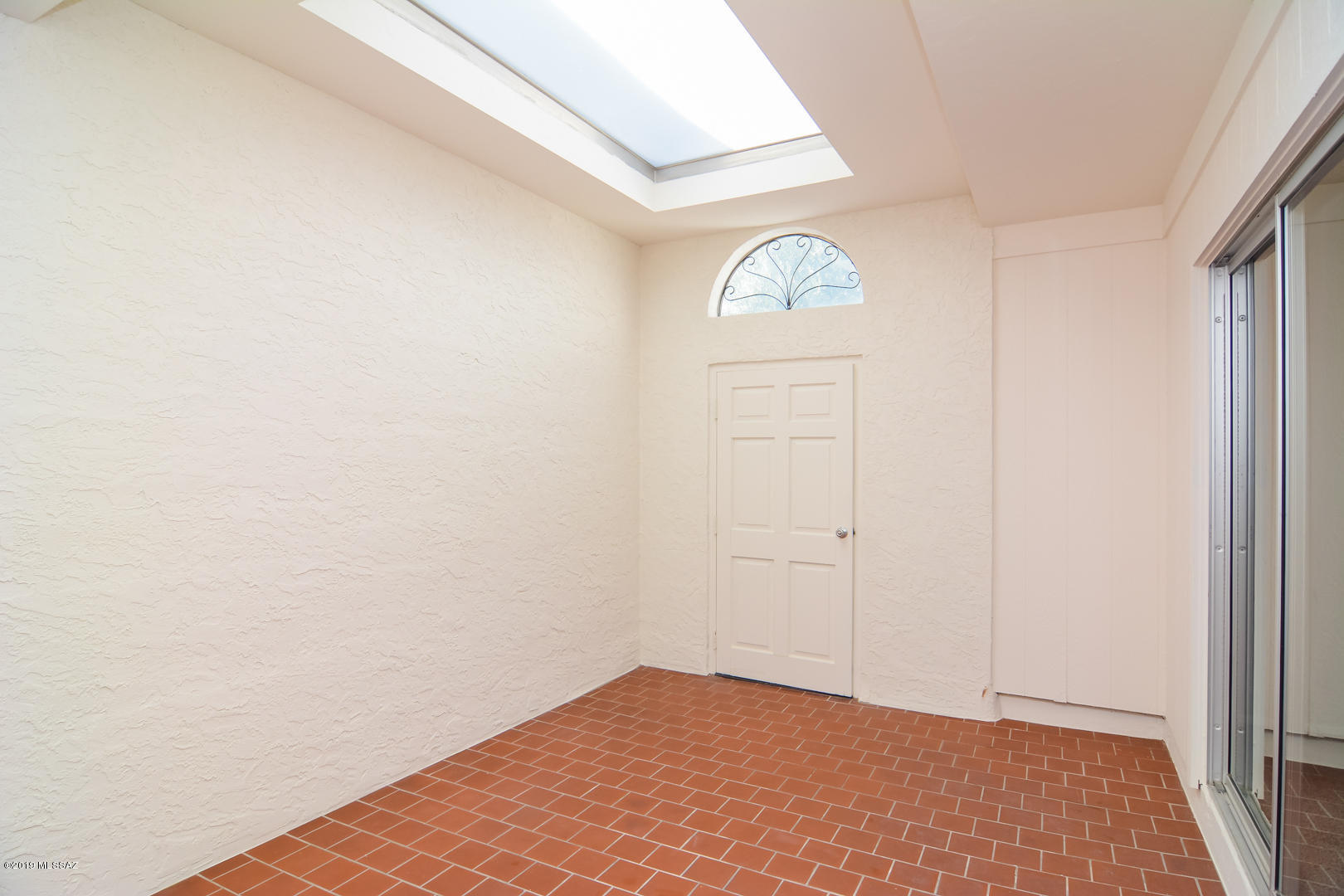 4820 East Fort Lowell Road, Unit L Tucson, AZ 85712 - Photo 4 of 27 Gallery Image 4