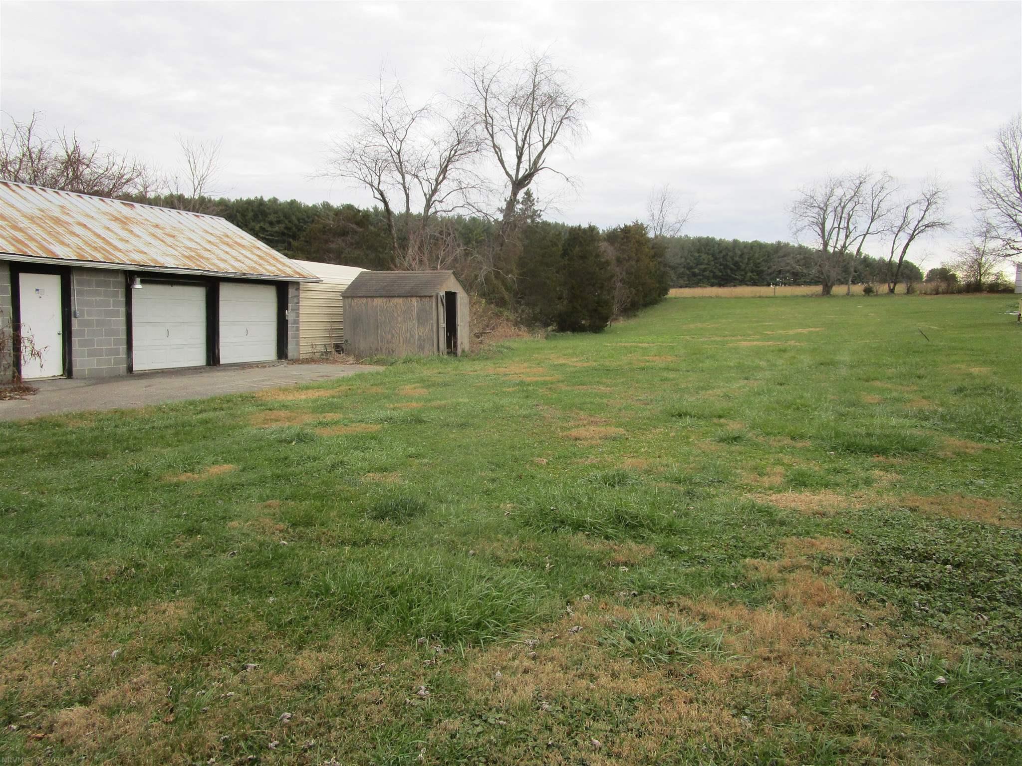 5981 Wilderness Road Dublin, VA 24084 - Photo 5 of 9 Gallery Image 5