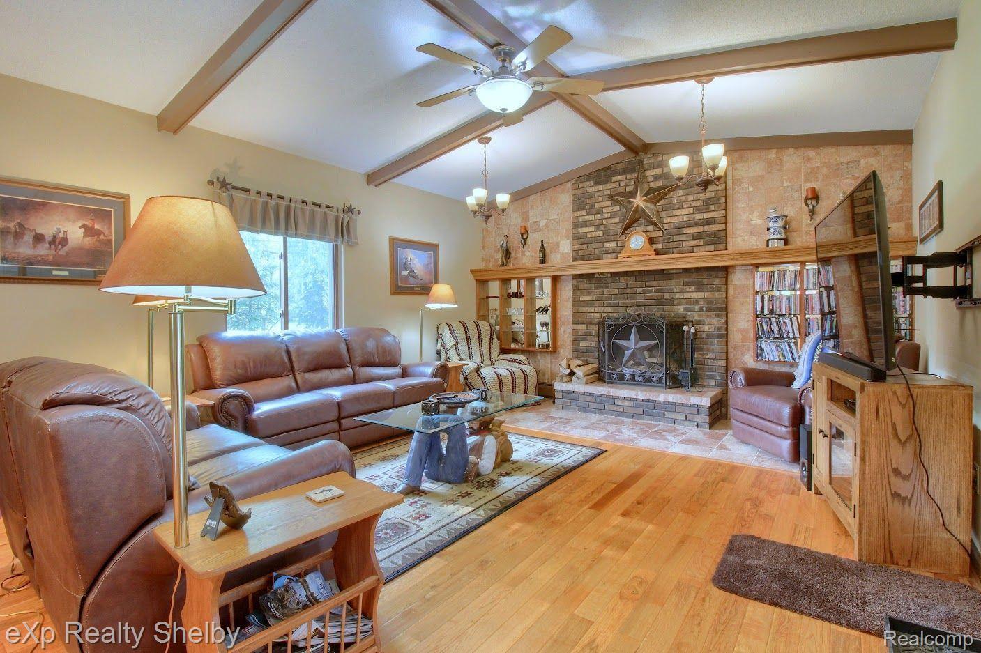 43460 Robson Road Belleville, MI 48111 - Photo 4 of 33 Gallery Image 4