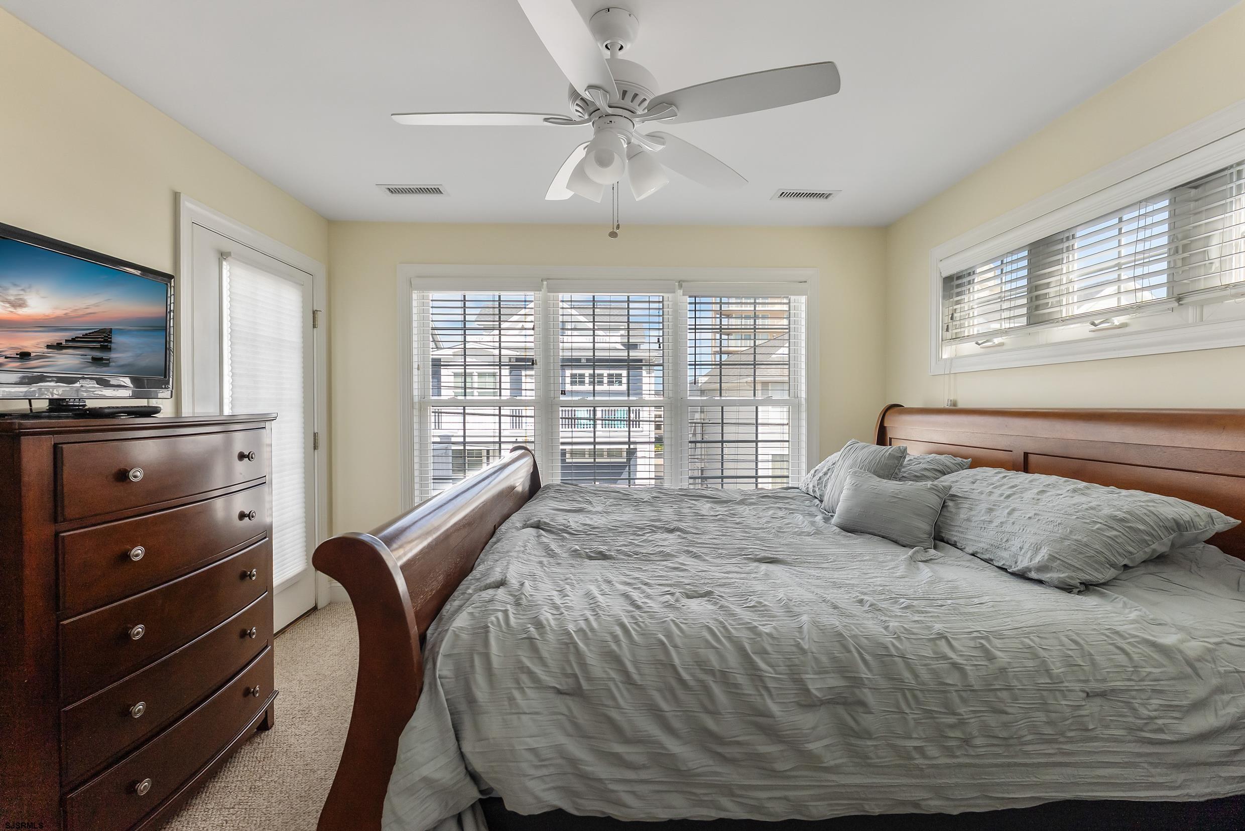 909 East 4th Street Ocean City, NJ 08226 - Photo 56 of 83