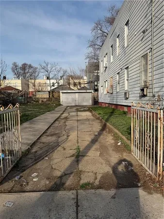 $3,500 | 200 East 39th Street | East Flatbush