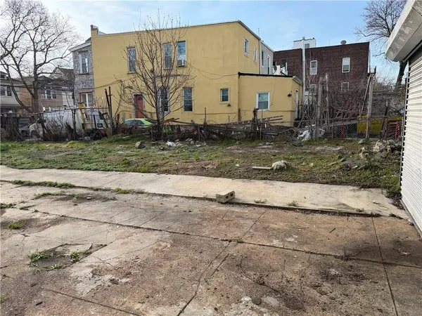 $3,500 | 200 East 39th Street | East Flatbush