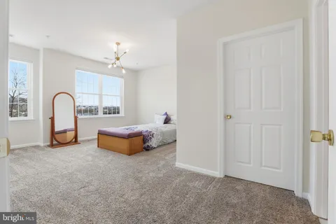 $399,000 | 2610 Chapel Lake Drive, Unit 408, Gambrills, MD 21054