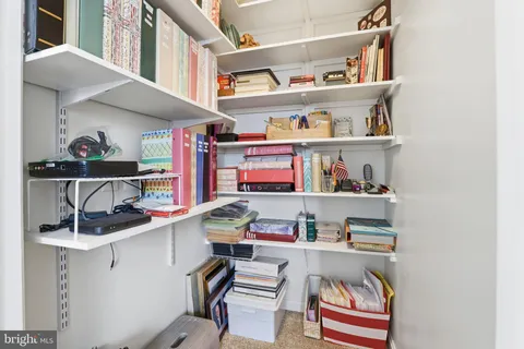 $399,000 | 2610 Chapel Lake Drive, Unit 408, Gambrills, MD 21054