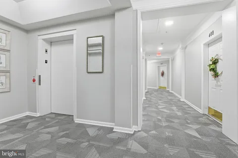 $399,000 | 2610 Chapel Lake Drive, Unit 408, Gambrills, MD 21054