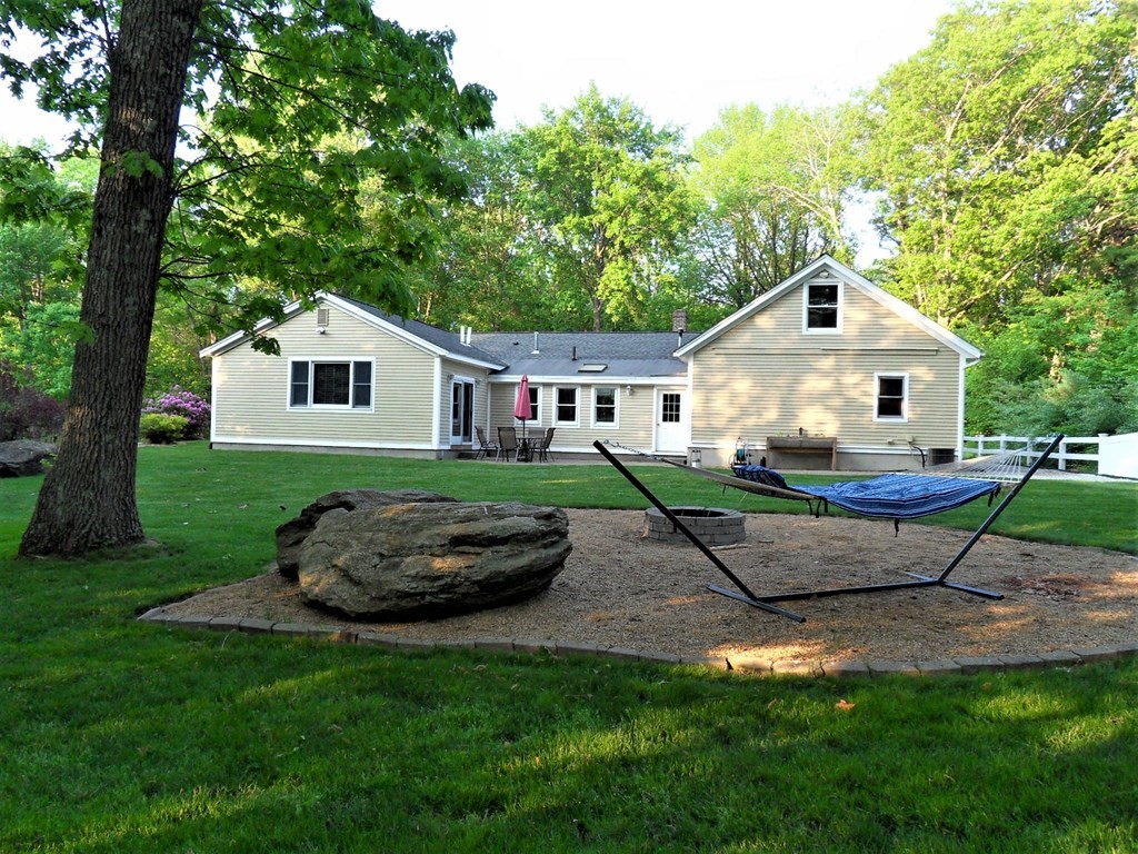 104 Depot Road Oxford, MA 01540 - Photo 3 of 34 Gallery Image 3