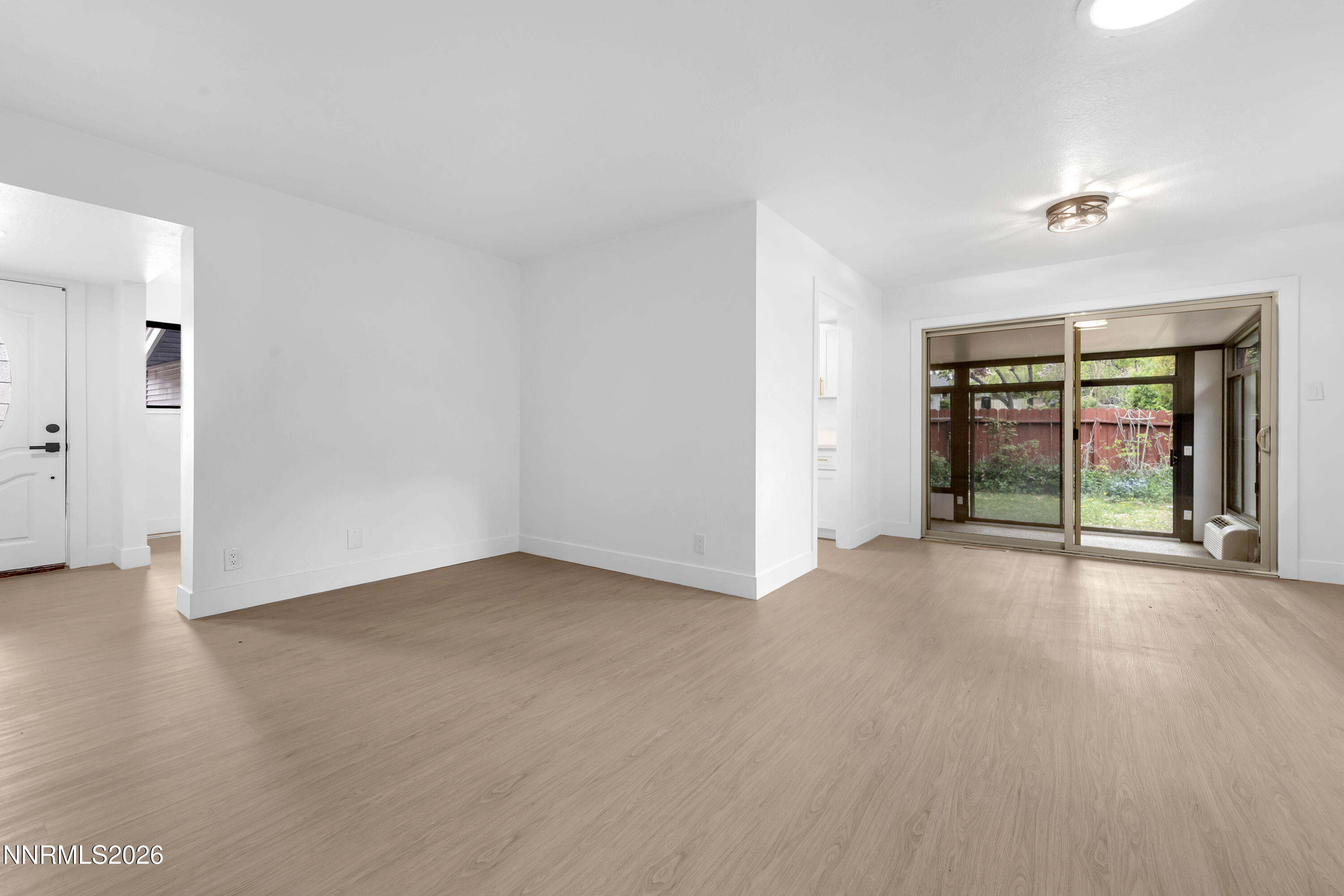 1001 Kings Row Reno, NV 89503 - Photo 2 of 33 KingsRow1001-007