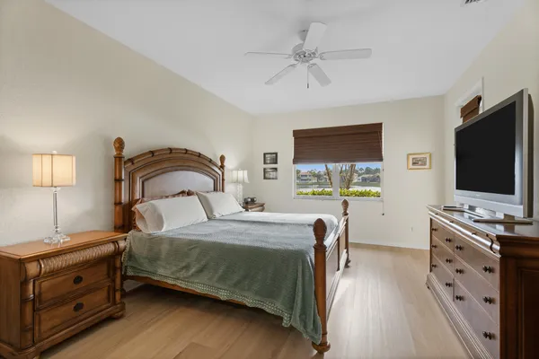 $550,000 | 3356 Southwest Porpoise Circle, Stuart, FL 34997