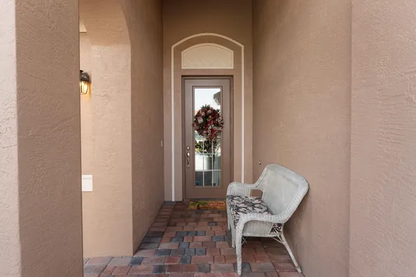 $550,000 | 3356 Southwest Porpoise Circle, Stuart, FL 34997
