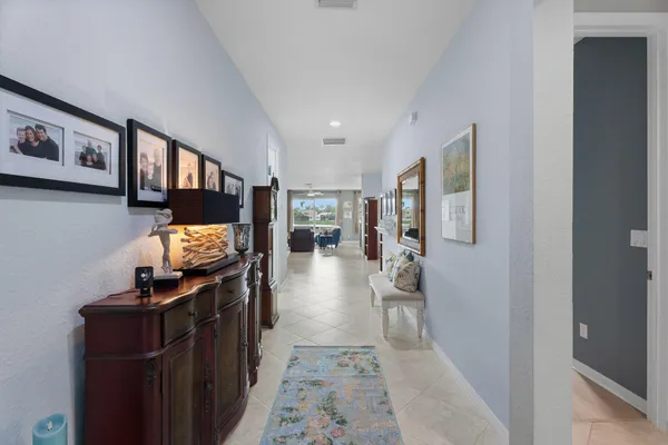 $550,000 | 3356 Southwest Porpoise Circle, Stuart, FL 34997