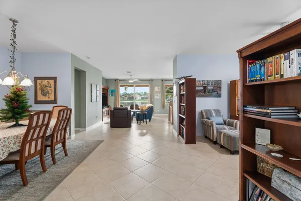$550,000 | 3356 Southwest Porpoise Circle, Stuart, FL 34997
