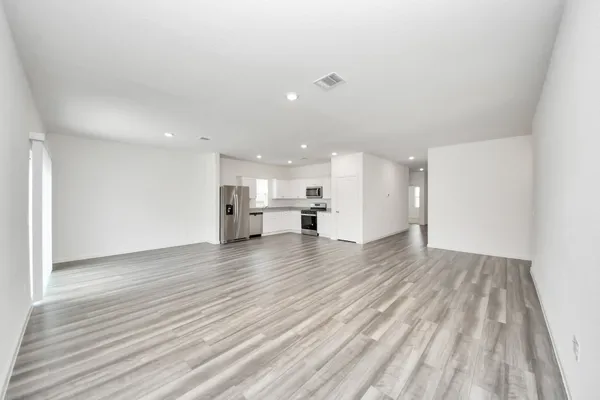 $2,355 | 1812 Corsica Crk Lane, Rosharon, TX 77583