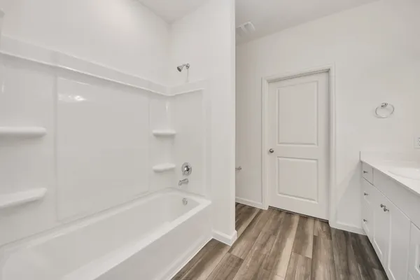 $2,355 | 1812 Corsica Crk Lane, Rosharon, TX 77583