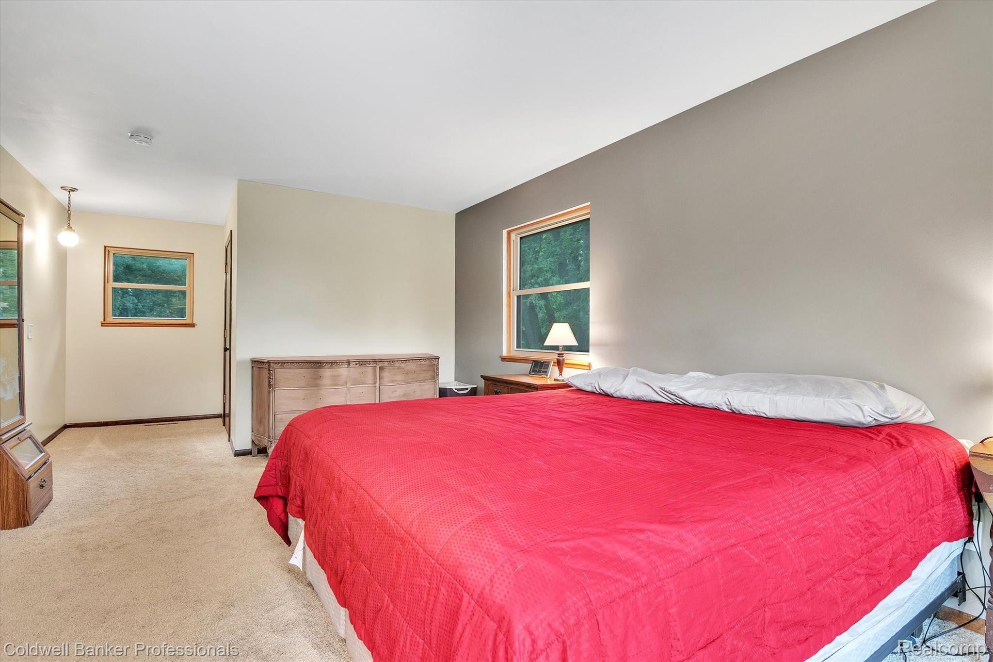 5183 Byron Road Howell, MI 48855 - Photo 24 of 50 38-5183-Byron-Rd-WindowStill-Real-Estate-Photography-38.jpg