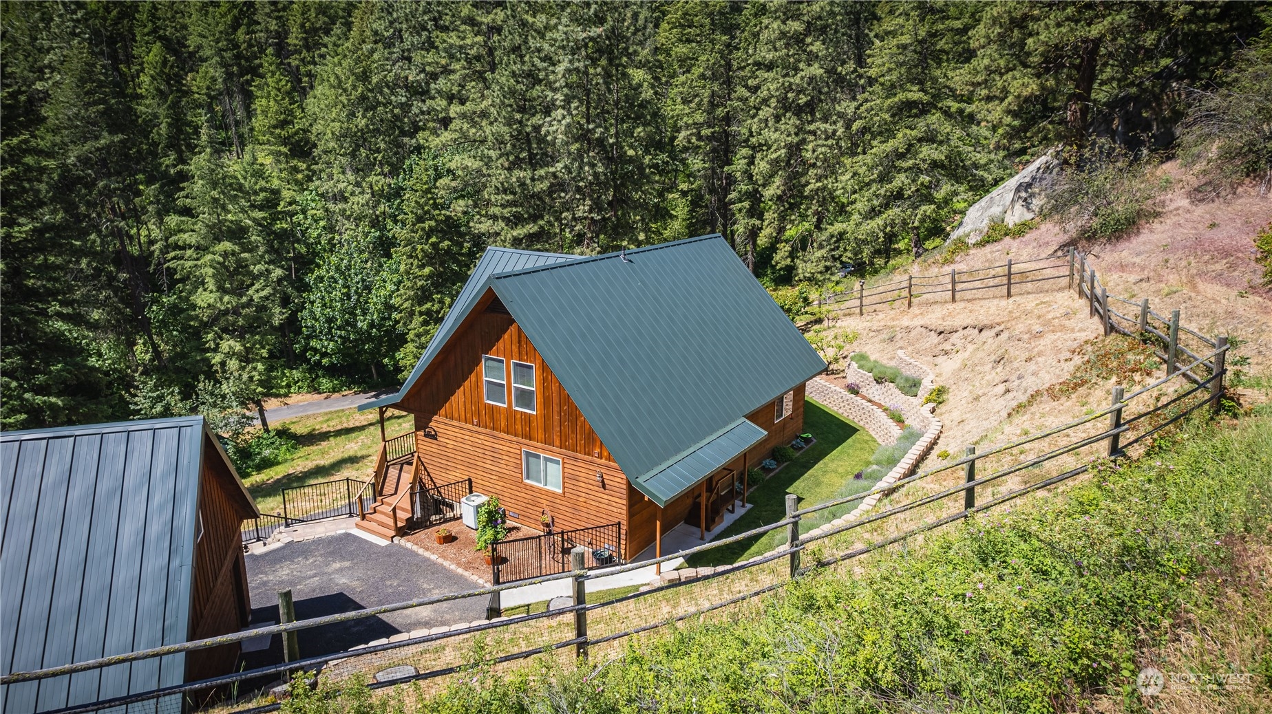 1390 Mission Creek Road Cashmere, WA 98815 - Photo 1 of 40 Gallery Image 1