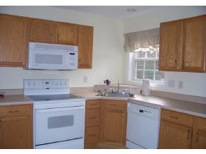 315 Scioto Road Unicoi, TN 37692 - Photo 3 of 8 Photo 3