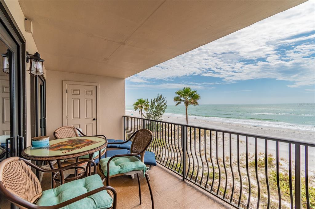 13650 Gulf Boulevard, Unit 402 Madeira Beach, FL 33708 - Photo 27 of 44