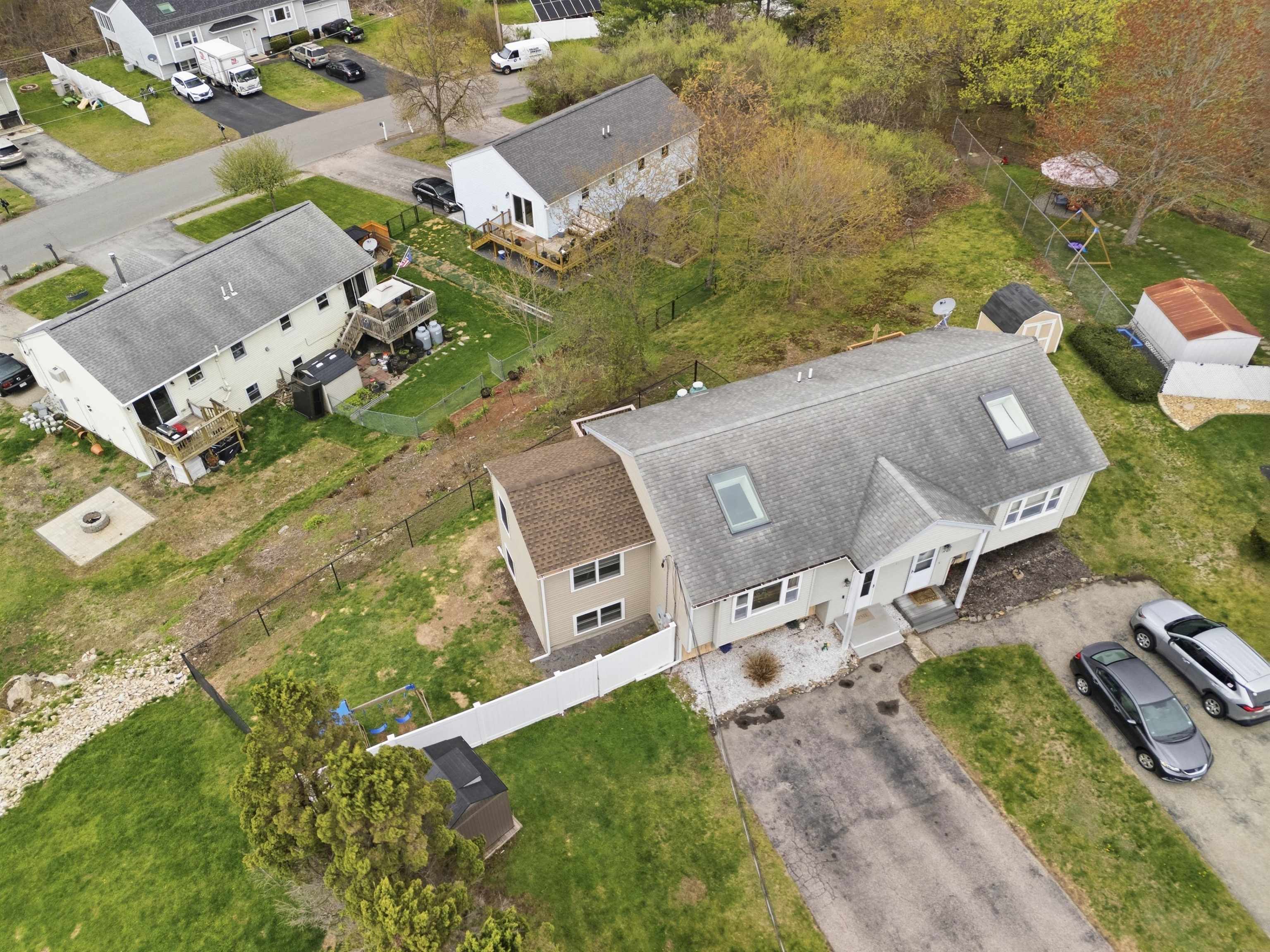 1 Matthew Drive, Unit L Derry, NH 03038 - Photo 35 of 38