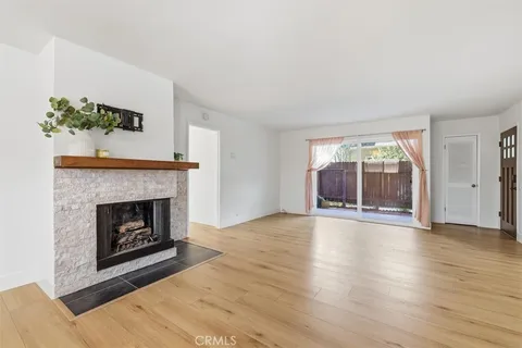 $819,000 | 2606 Gates Avenue, Unit 2, Redondo Beach, CA 90278