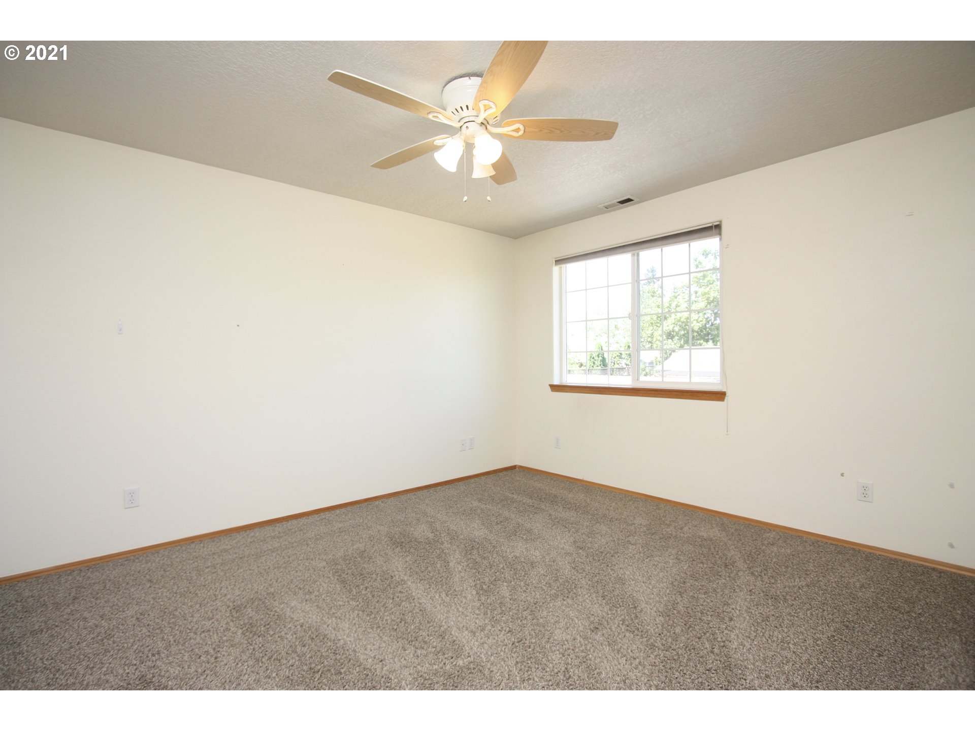 624 Villa Road Newberg, OR 97132 - Photo 13 of 20 Gallery Image 13