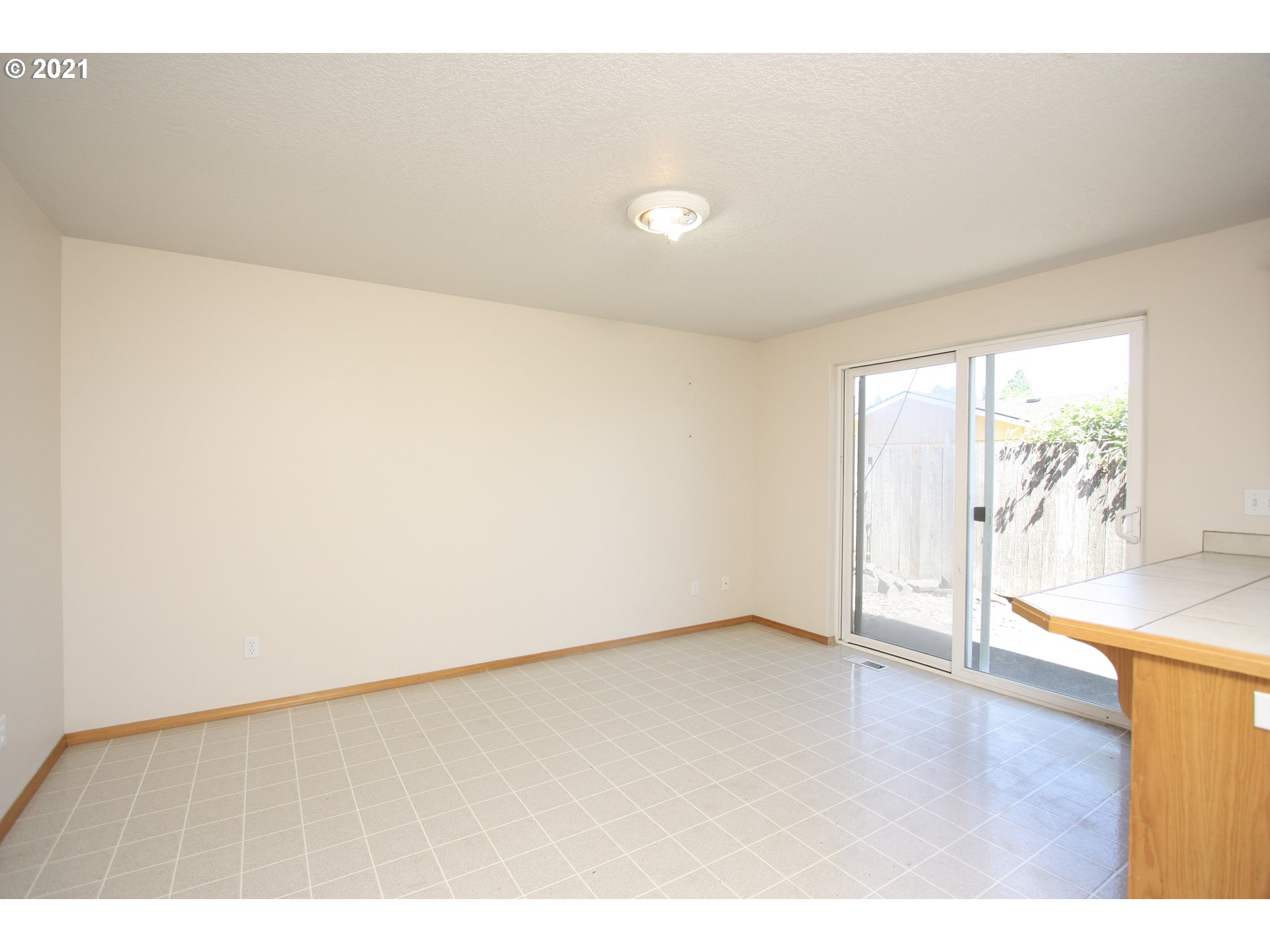 624 Villa Road Newberg, OR 97132 - Photo 9 of 20 Gallery Image 9